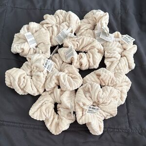 Claire's Soft Cream Hair Scrunchie